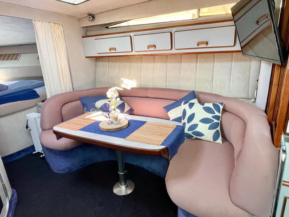 Yacht Hotel Barcelona Sant Adrià de Besòs Extérieur photo